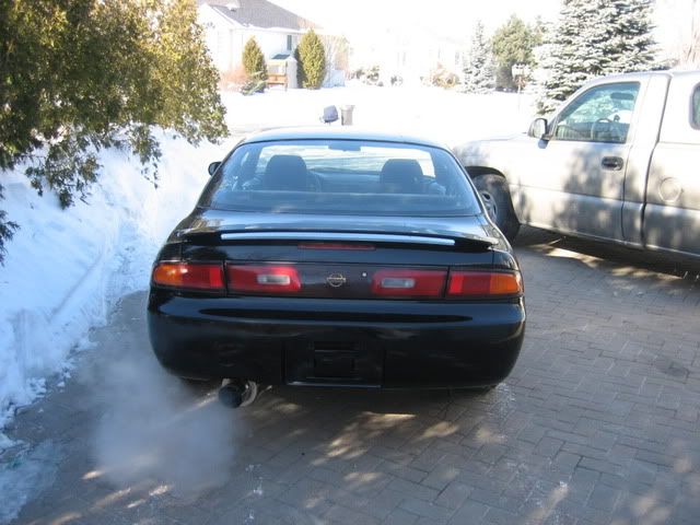 http://i611.photobucket.com/albums/tt194/paulsulja/1995%20Nissan%20240SX/IMG_7677.jpg